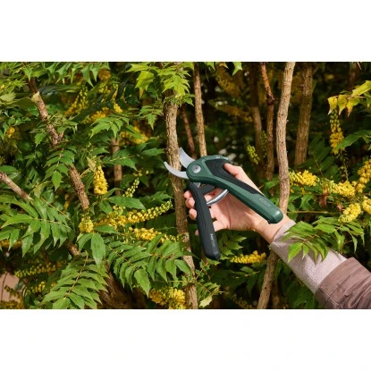 Bosch Akku-Gartenschere EasyPrune – Bild 8